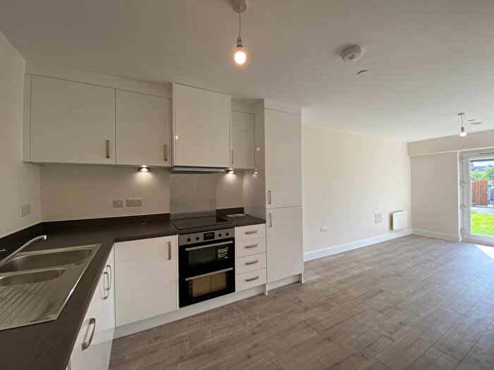 1 Bedroom Apartment To Rent In Hunslet House, NN17