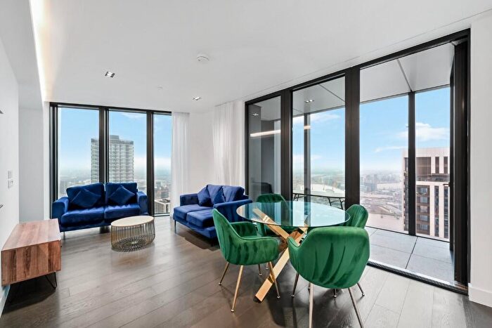 2 Bedroom Apartment To Rent In Marsh Wall, London, E14