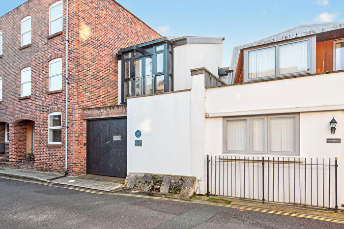 4 Bedroom Terraced House For Sale In Peacock Lane, Old Portsmouth, PO1