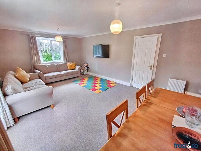 2 Bedroom Apartment To Rent In Alton Road, Lower Parkstone, BH14