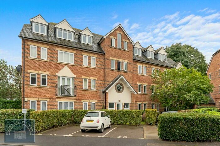 2 Bedroom Apartment To Rent In Victory Road, London, E11