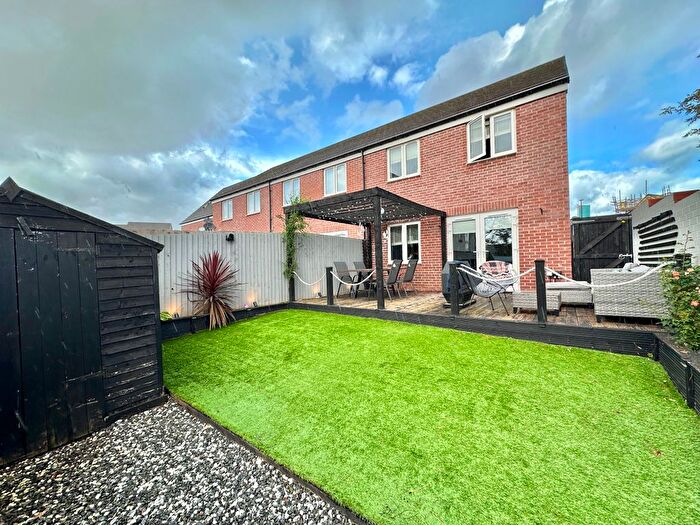 3 Bedroom Terraced House For Sale In Kingfisher Drive, Lydney, GL15