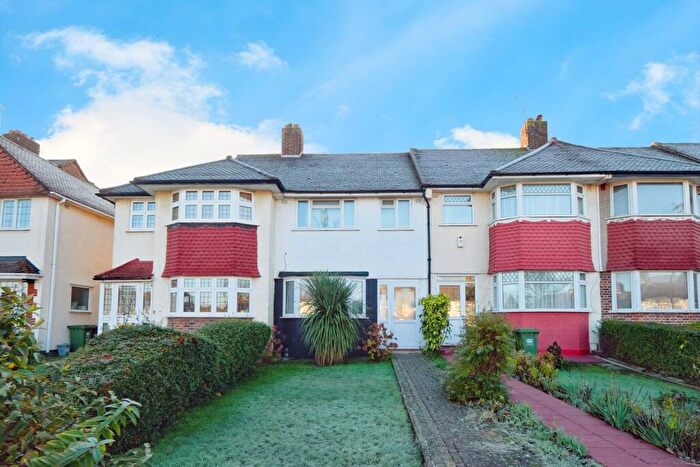 3 Bedroom Terraced House For Sale In Whitefoot Lane, Bromley, BR1