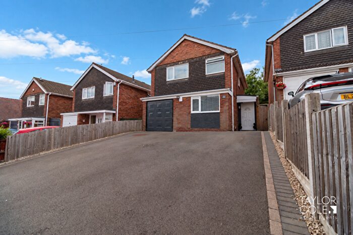 3 Bedroom Detached House For Sale In The Gullet, Polesworth, Tamworth, B78
