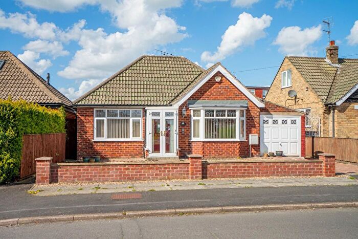 2 Bedroom Bungalow For Sale In Rawcliffe Croft, Rawcliffe, York, YO30