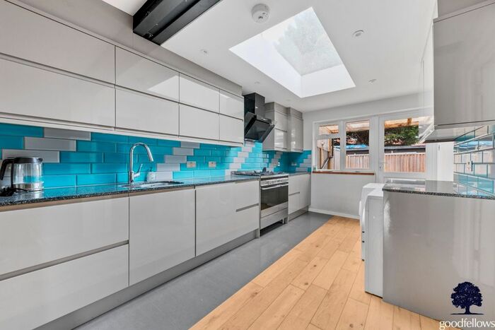 3 Bedroom Terraced House To Rent In Glastonbury Road, Morden, SM4