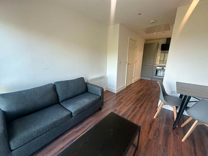 1 Bedroom Apartment To Rent In Chatham Street, Sheffield, Yorkshire, S3