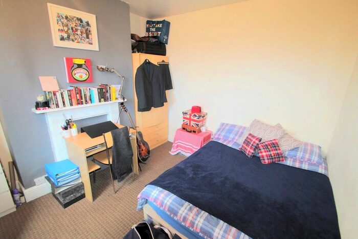 6 Bedroom Terraced House To Rent In Iffley Road, Oxford, OX4