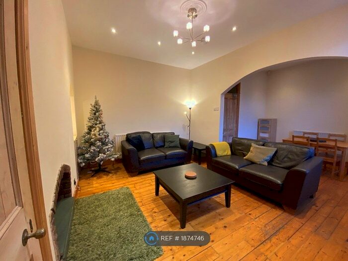 2 Bedroom Flat To Rent In Glenthorn Road, West Jesmond, NE2