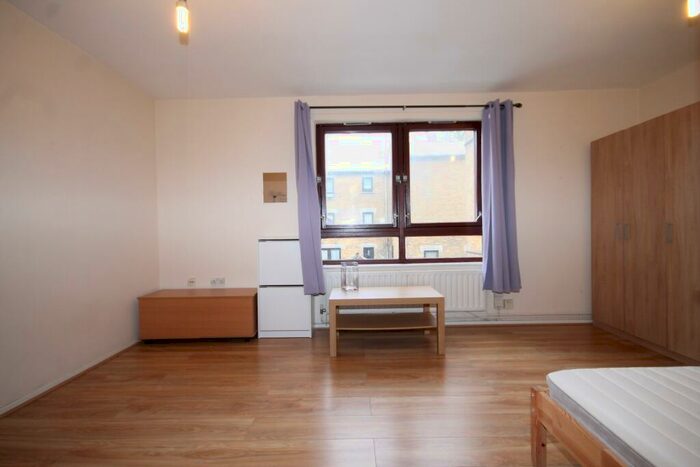1 Bedroom Flat To Rent In Nicholsfield Walk, Islington, N7