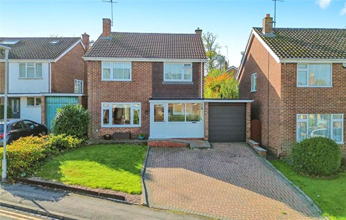 4 Bedroom Detached House For Sale In Hamilton Road, Reading, Berkshire, RG1