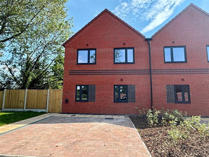 4 Bedroom Semi-Detached House For Sale In Levi Lane, Ifton Green, St Martins, Oswestry, SY11