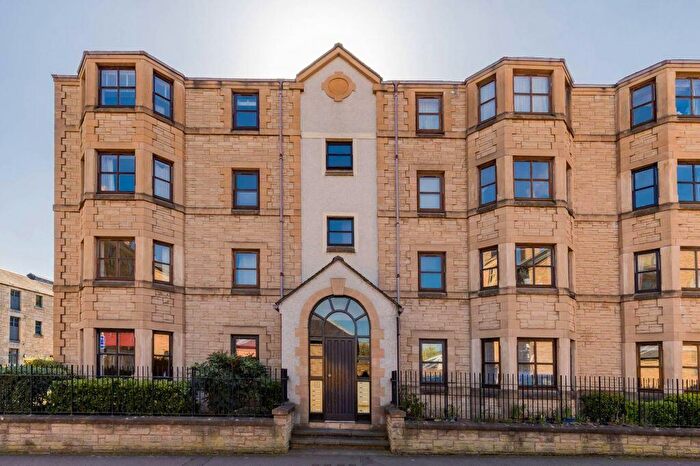 1 Bedroom Flat For Sale In / St Leonards Lane, Newington, Edinburgh, EH8