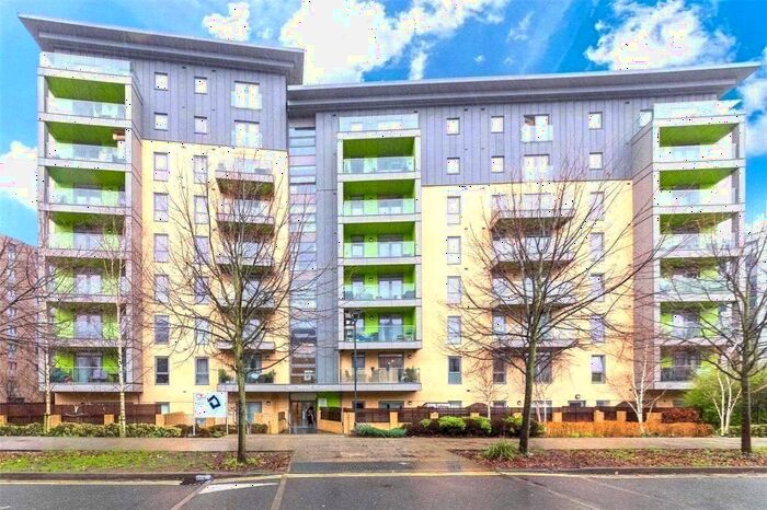 2 Bedroom Flat To Rent In Falcondale Court, Park Royal, NW10