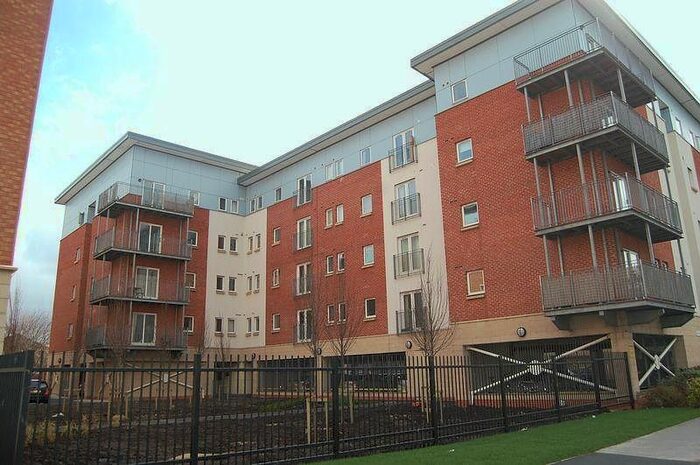 3 Bedroom Link Detached House To Rent In Gilbert House, Salford, M5