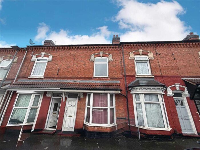 3 Bedroom Terraced House To Rent In Barrows Road, Birmingham, B11