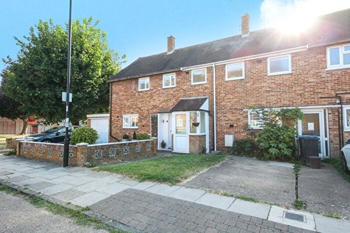 2 Bedroom Terraced House To Rent In Pentrich Avenue, Enfield, EN1