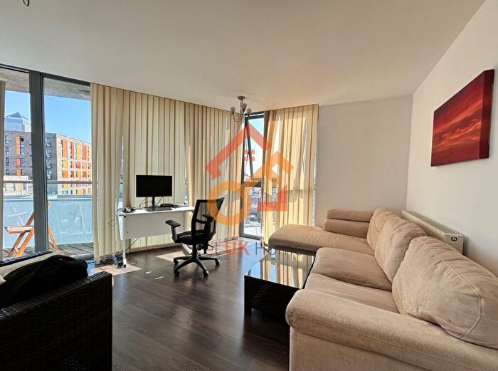 1 Bedroom Flat To Rent In Vickery's Wharf Stainsby Road, London, E14