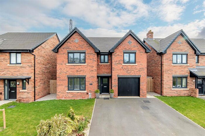 4 Bedroom Detached House For Sale In Snowdrop Drive, Callerton, NE5