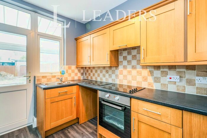 3 Bedroom Semi-Detached House To Rent In Battenburg Avenue, Portsmouth, PO2