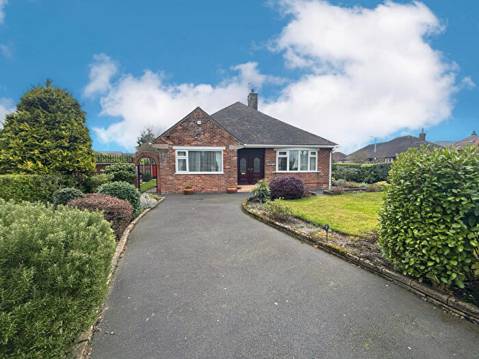 3 Bedroom Bungalow For Sale In Holmefield Avenue, Cleveleys, FY5