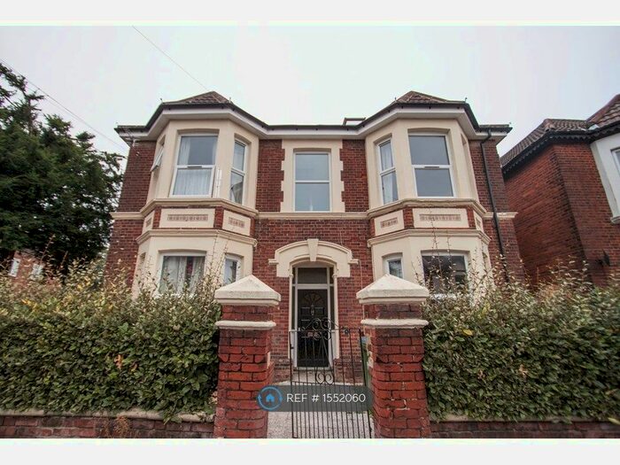 8 Bedroom Detached House To Rent In Gordon Avenue, Southampton, SO14