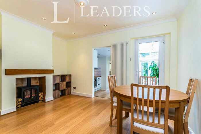 2 Bedroom Terraced House To Rent In Westfield Road, CR0