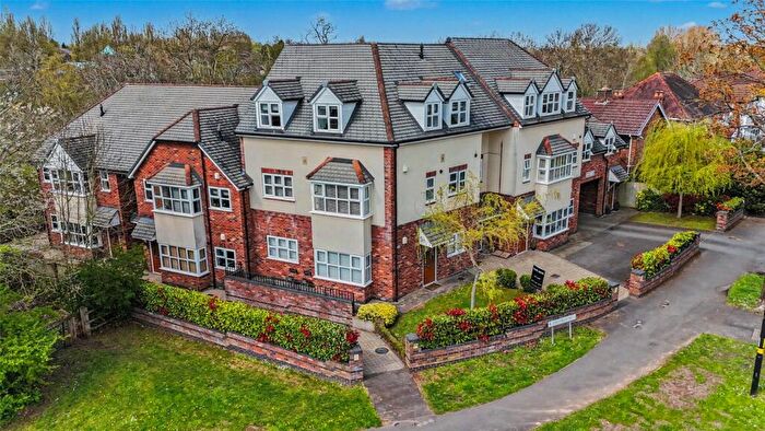 2 Bedroom Apartment To Rent In Dingleside, Cole Valley Road, Birmingham, West Midlands, B28