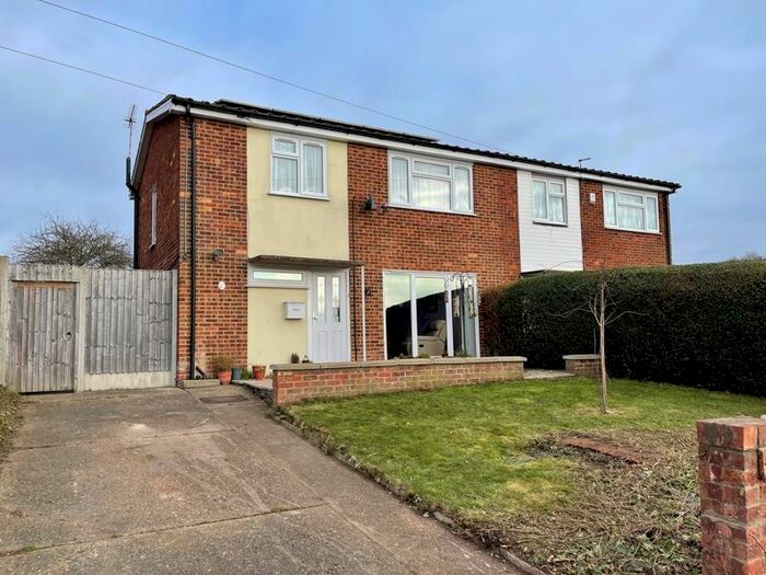 3 Bedroom Semi-Detached House For Sale In Roseley Cottages, Eastwick, Harlow, CM20