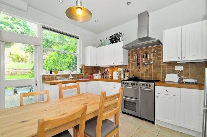 4 Bedroom House To Rent In Hornsey Rise Gardens Crouch End Borders, N19