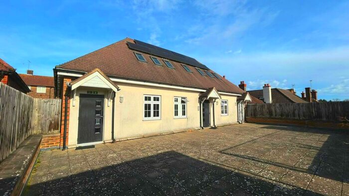 1 Bedroom Flat To Rent In Keymer Road, Hassocks, BN6