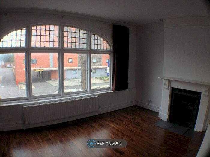 1 Bedroom Flat To Rent In London Road, Norbury, SW16