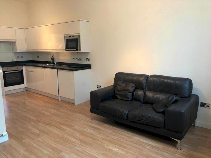 1 Bedroom Flat To Rent In Richmond Street, Rosemount, Aberdeen, AB25