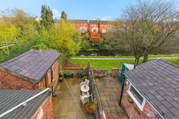 3 Bedroom Terraced House For Sale In Stocks Road, Ashton, PR2