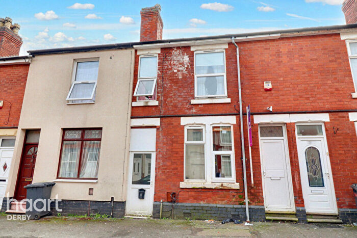 4 Bedroom Terraced House For Sale In Young Street, Derby, DE23
