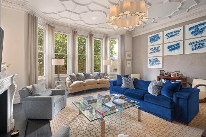 3 Bedroom Flat To Rent In Cadogan Gardens, London, SW3