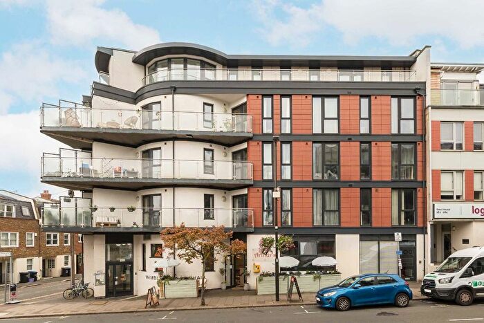 2 Bedroom Flat For Sale In Arthur Road, Wimbledon, SW19