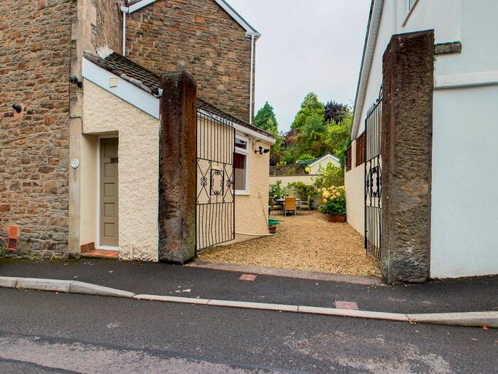 1 Bedroom Semi-Detached House To Rent In Belgrave Lane, Uplands, Swansea, SA1