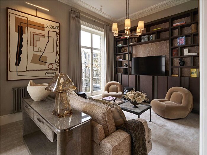 1 Bedroom Flat For Sale In Chesham Street, London, SW1X