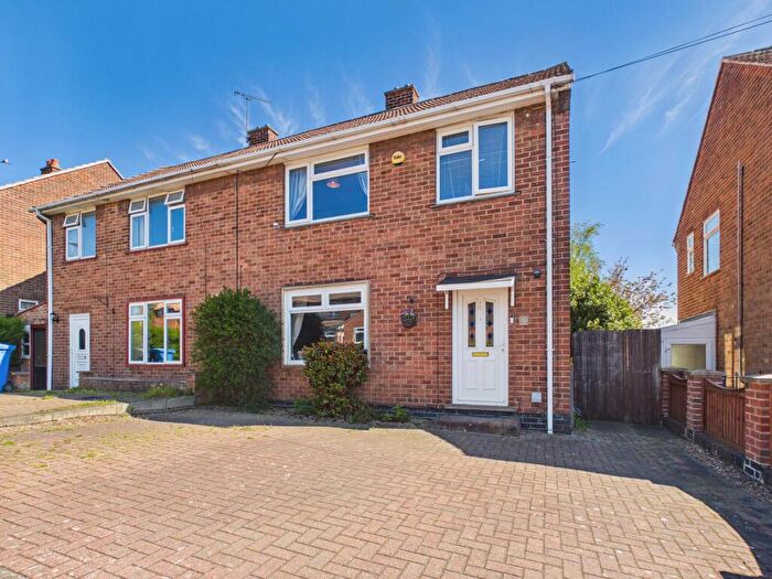 3 Bedroom Semi-Detached House For Sale In Derwent Rise, Spondon, DE21