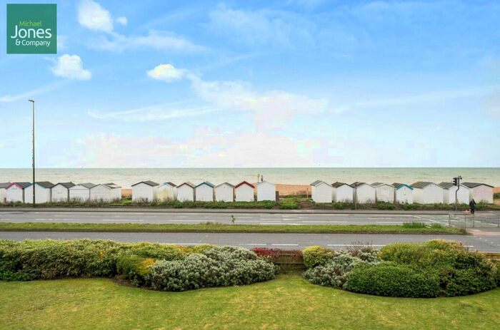 2 Bedroom Flat To Rent In Brighton Road, Lancing, West Sussex, BN15