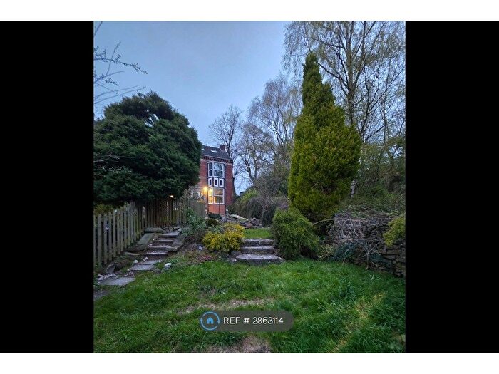 3 Bedroom End Terrace House To Rent In Hawthorn Terrace, Leek, ST13