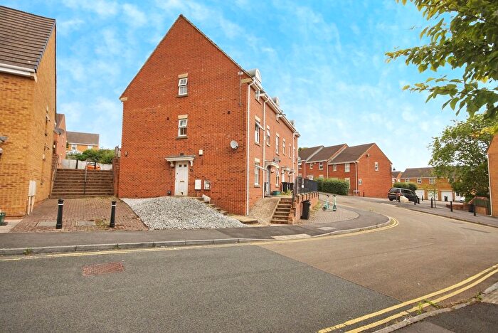 1 Bedroom Flat For Sale In Wright Way, Stoke Park, Bristol, BS16