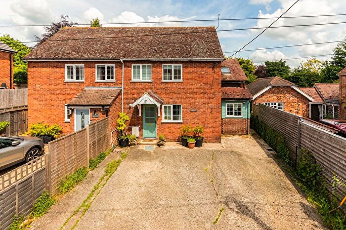 5 Bedroom Semi-detached House For Sale In Kings Lane, Harwell, OX11