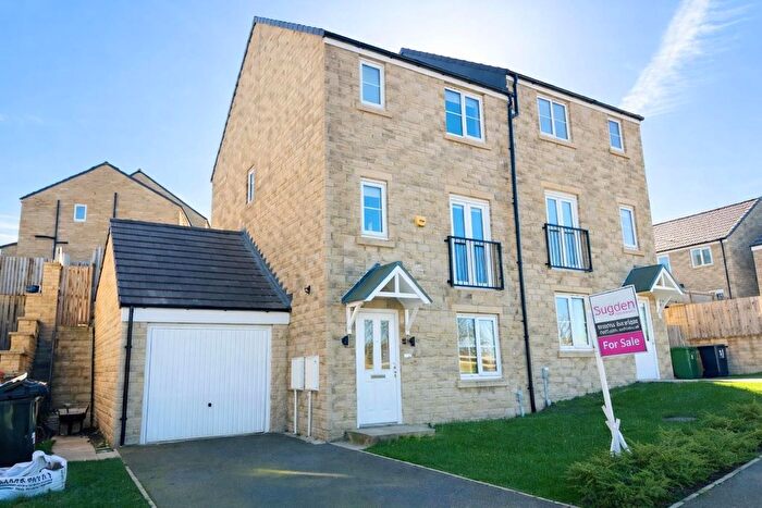 4 Bedroom Semi Detached House For Sale In Cote Road, Cote Farm, Thackley, Bradford, BD10