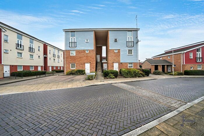 2 Bedroom Flat For Sale In Merlin Way, Birmingham, B35