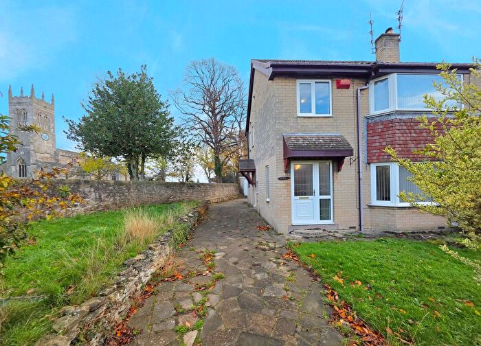 3 Bedroom Semi-Detached House For Sale In Church Road, Wadworth, DN11