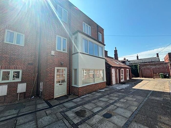 2 Bedroom Flat To Rent In Norwich Street, Fakenham, NR21