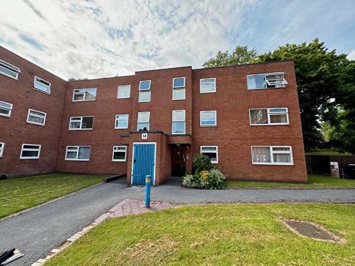 2 Bedroom Flat To Rent In Frensham Way, Harborne, B17