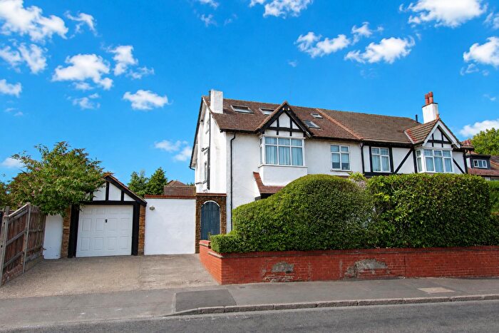 5 Bedroom Semi Detached House For Sale In Sandy Lane South, South Wallington, SM6